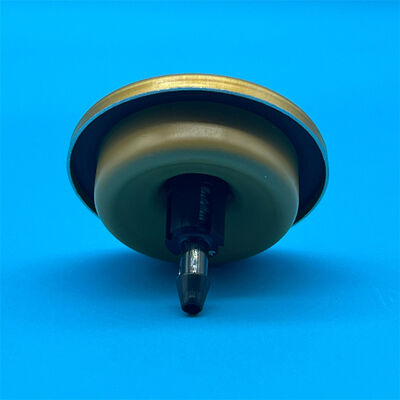 उच्च-स्तरीय खुदरा के लिए प्रीमियम लक्जरी फिनिश एरोसोल हेयर मूस डिस्पेंसर, आकर्षक धातुयुक्त डिज़ाइन के साथ।